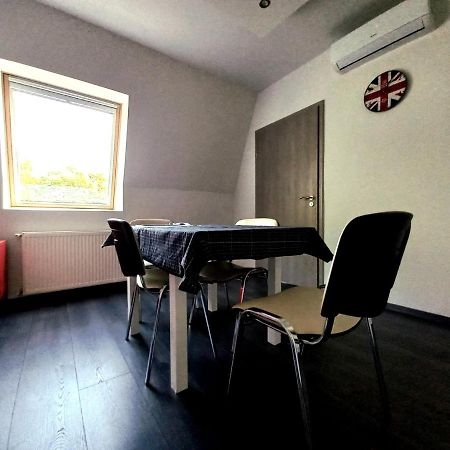 Buckingham Palace Apartman, Debrecen Ngoại thất bức ảnh