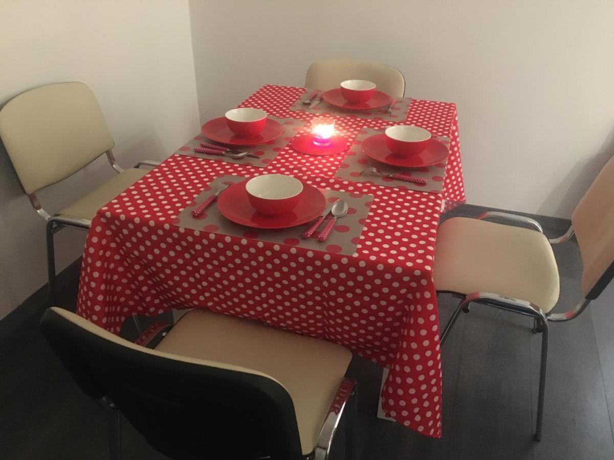 Buckingham Palace Apartman, Debrecen Ngoại thất bức ảnh